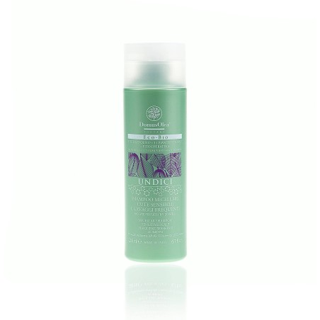 Shampoo Micelle for Sensitive Skin and Frequent Washing Domus Olea Toscana Shampoo  Available on Yumibio.com
